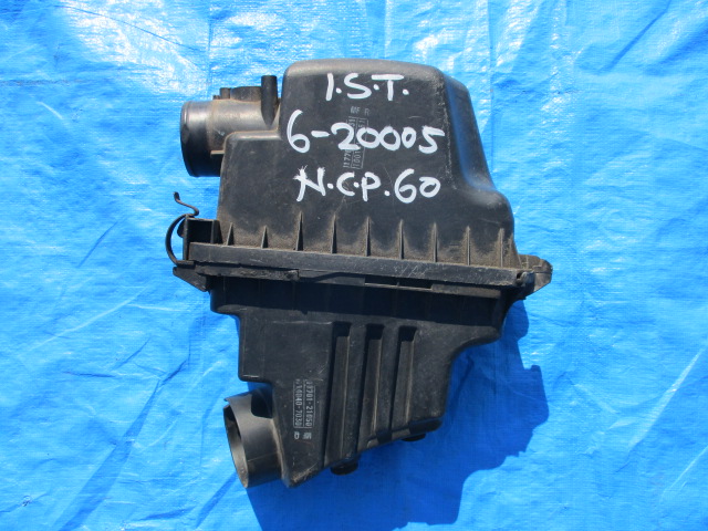 Used Toyota IST AIR CLEANER HOUSING